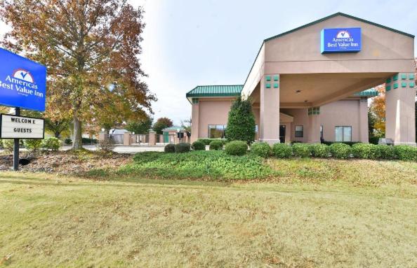 Americas Best Value Inn Aiken - image 5