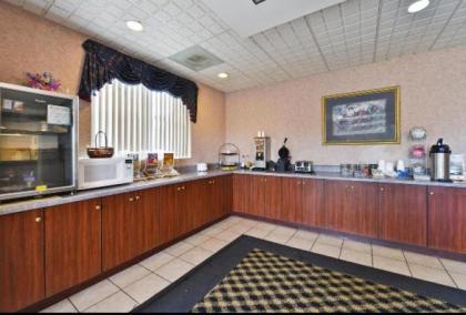 Americas Best Value Inn Aiken - image 6