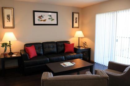 Autumn Leaf Furnished Apartments - image 14