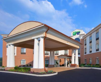 Holiday Inn Express Hotel and Suites Akron South-Airport Area an IHG Hotel - image 9