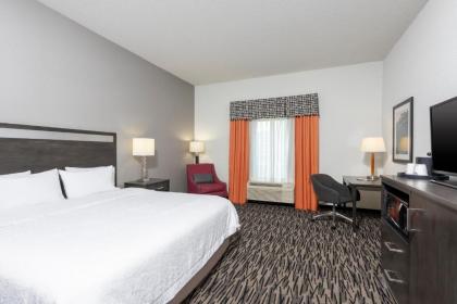 Hampton Inn Akron-South - image 1