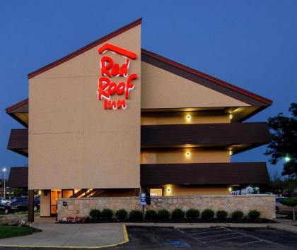 Red Roof Inn Akron - image 2