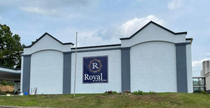 Royal Inn  Suites Akron