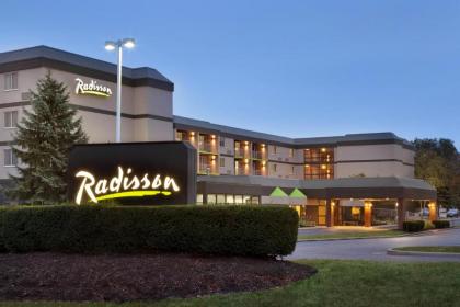 Radisson Akron/Fairlawn - image 9