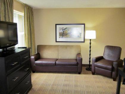 Extended Stay America Suites - Oakland - Alameda Airport - image 9