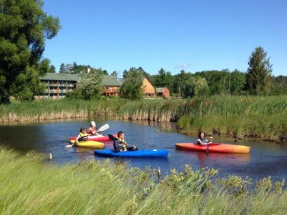 Crooked River Lodge - image 6