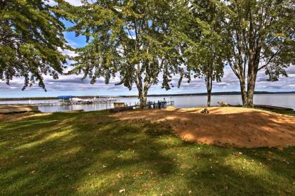 Cozy Alanson Cottage - Steps to Dock on Burt Lake! - image 2