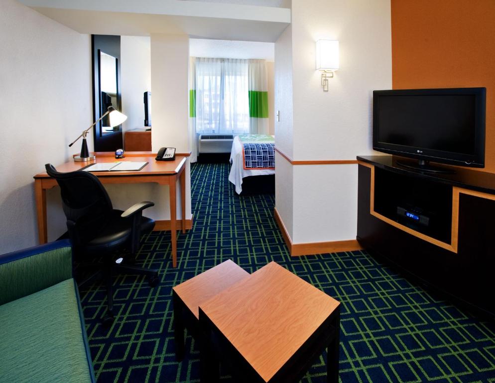 Fairfield Inn & Suites by Marriott Albany - image 3