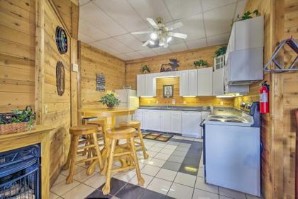 Spacious Cabin on Dale Hollow Lake with Hot Tub! - image 13