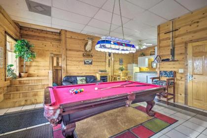 Spacious Cabin on Dale Hollow Lake with Hot Tub! - image 15