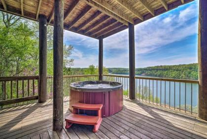 Spacious Cabin on Dale Hollow Lake with Hot Tub! - image 3