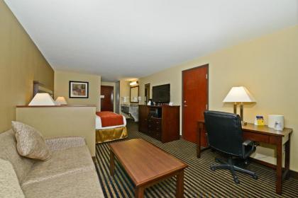 Best Western Plus Prairie Inn - image 7