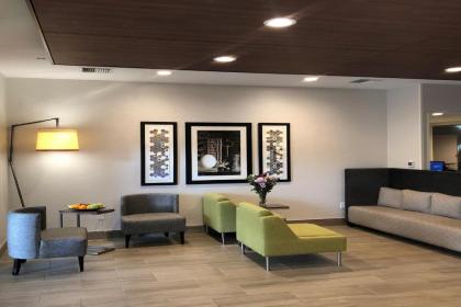 Holiday Inn Express Hotel & Suites Albany an IHG Hotel - image 10