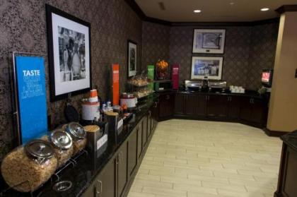 Hampton Inn & Suites Albany-Downtown - image 4