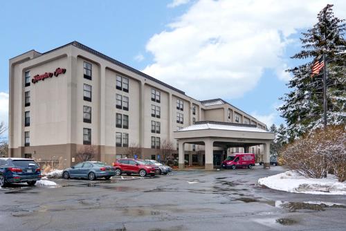 Hampton Inn Albany-Wolf Road - main image