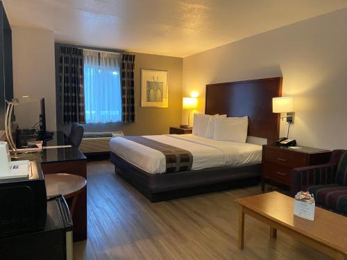 Travelodge Inn & Suites by Wyndham Albany - main image