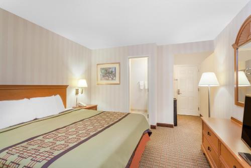 Days Inn by Wyndham Albany SUNY - image 2