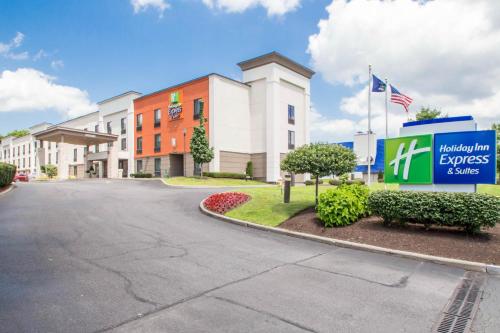 Holiday Inn Express & Suites - Albany Airport - Wolf Road an IHG Hotel - main image