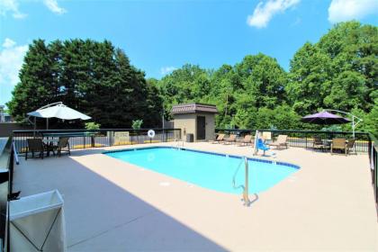 Best Western Albemarle Inn - image 13