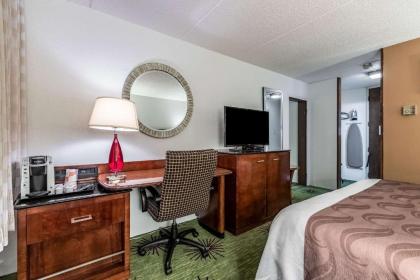 Quality Inn & Suites - image 10