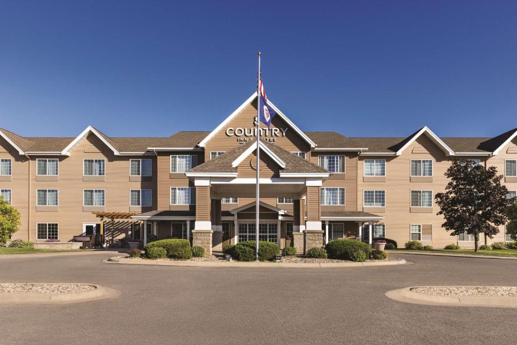 Country Inn & Suites by Radisson Albert Lea MN - main image