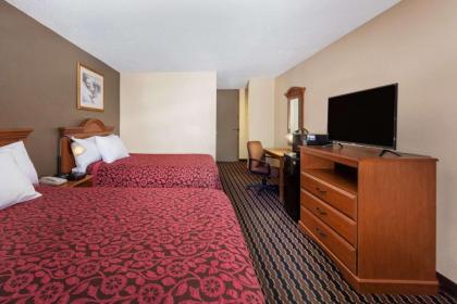 Days Inn by Wyndham Albion - image 3