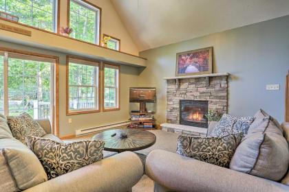 Pocono Family House with Hot Tub Near Ski Resorts!