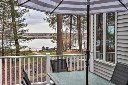 Luxury Escape on Lake Towamensing with Game Room! - image 8