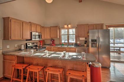 4-Season Home with Patio in Towamensing Trails! - image 9