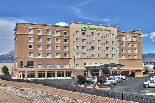 Holiday Inn Hotel and Suites Albuquerque - North Interstate 25 an IHG Hotel - main image