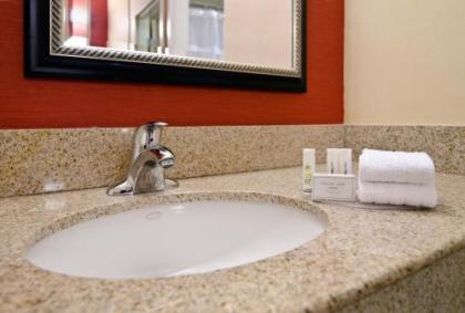 Courtyard by Marriott Albuquerque Airport - image 2