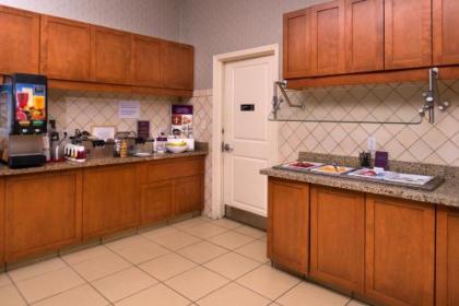 Residence Inn by Marriott Albuquerque Airport - image 3