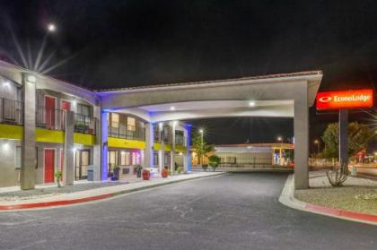 Econo Lodge West Albuquerque - image 5