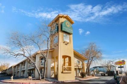 La Quinta Inn by Wyndham Albuquerque Northeast - image 1