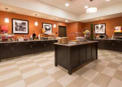 Hampton Inn & Suites Albuquerque North/I-25 - image 2