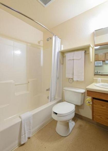 WoodSpring Suites Albuquerque - image 3