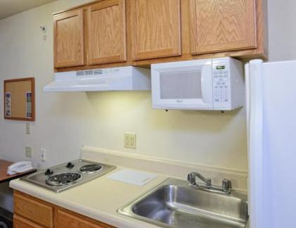 WoodSpring Suites Albuquerque - image 4