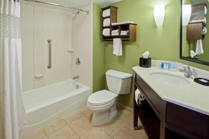 Hampton Inn Knoxville-Airport - image 6