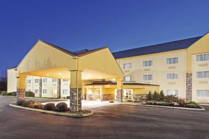 La Quinta by Wyndham Knoxville Airport - image 1