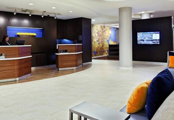 Courtyard by Marriott Knoxville Airport Alcoa - image 5