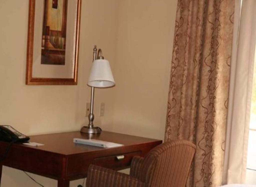 Hampton Inn Alexander City - image 5