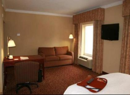 Hampton Inn Alexander City - image 7