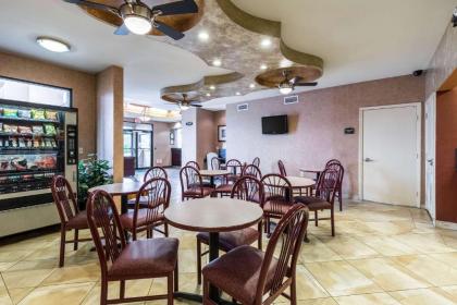 Quality Inn Alexandria - image 15