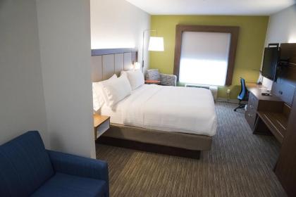 Holiday Inn Express & Suites Alexandria an IHG Hotel - image 2