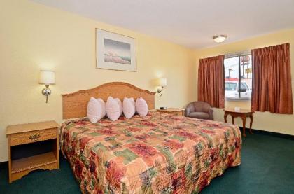 Americas Best Value Inn Alexandria - image 13