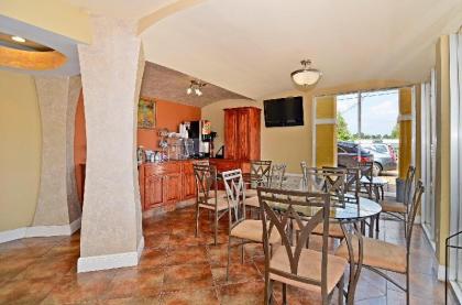 Americas Best Value Inn Alexandria - image 9