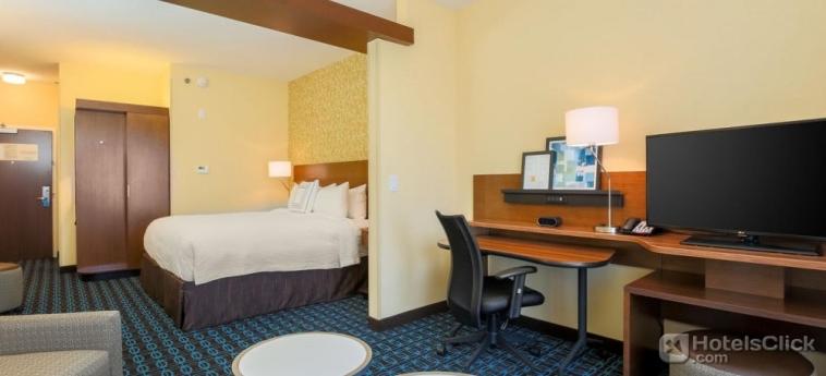 Fairfield Inn & Suites by Marriott Alexandria - image 2