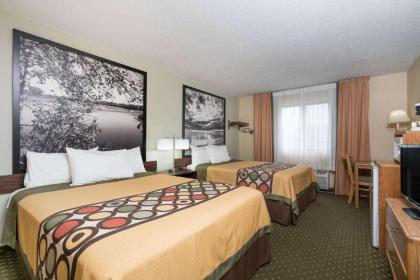 Super 8 by Wyndham Alexandria MN - image 10