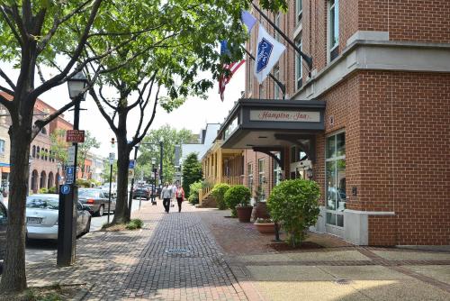 Hampton Inn Alexandria/Old Town - main image