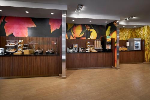 Fairfield Inn & Suites by Marriott AlexandriaVirginia - image 2